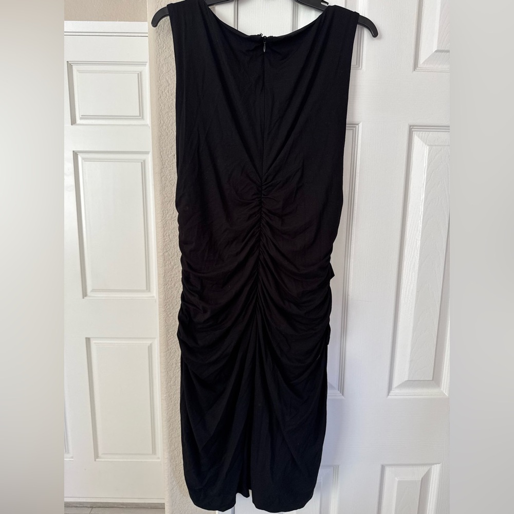 Cache Ruched Black Sleeveless Dress - Picture 2 of 5